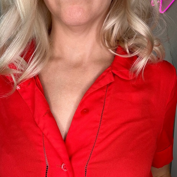 Cherry Red Aritzia Crop blouse - Picture 3 of 9
